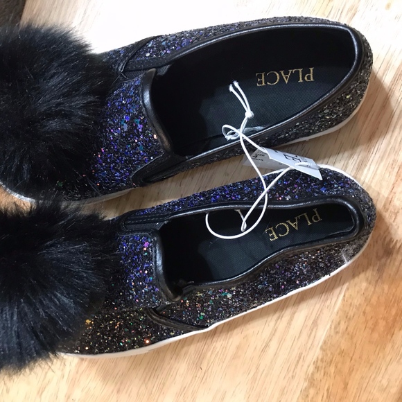 The Children's Place Other - Children's Place pom pom flats size 4 (Big Kid)